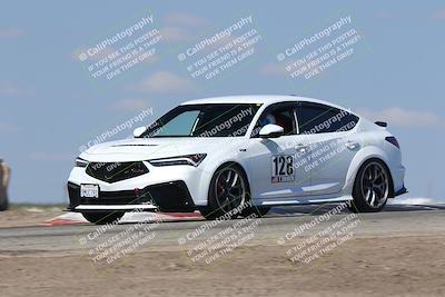 media/Oct-04-2025-OnGrid (Sat) [[44bd565ffa]]/Yellow Group/Grapevine/